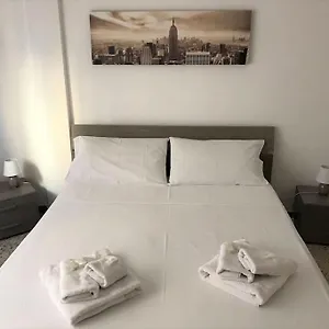 Centro Storico-imbarcadero Per Le Isole***** Appartamento Trapani