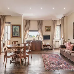  Apartament The Rent - Elegant Two-bedroom In Via Aurelia